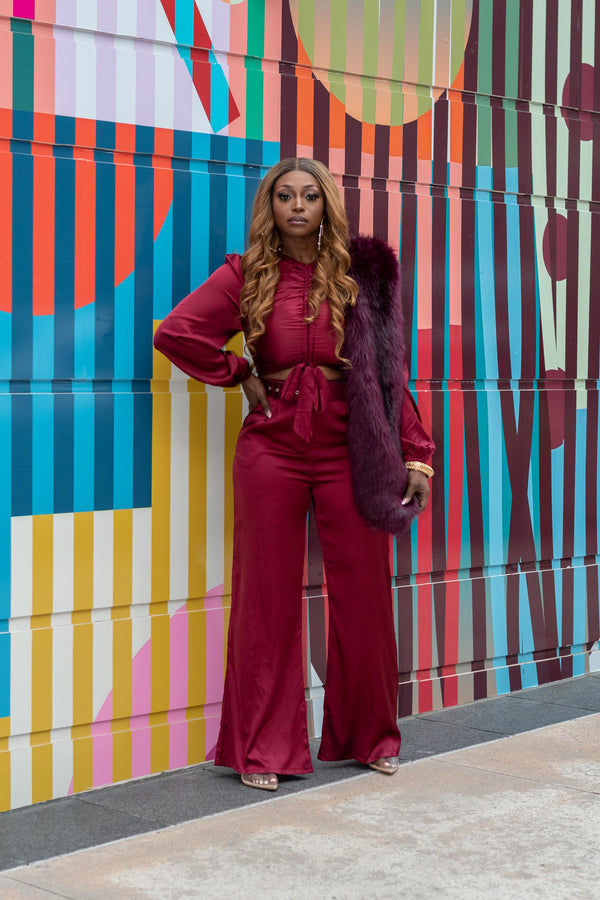 She's So Chic Satin Pant Set
